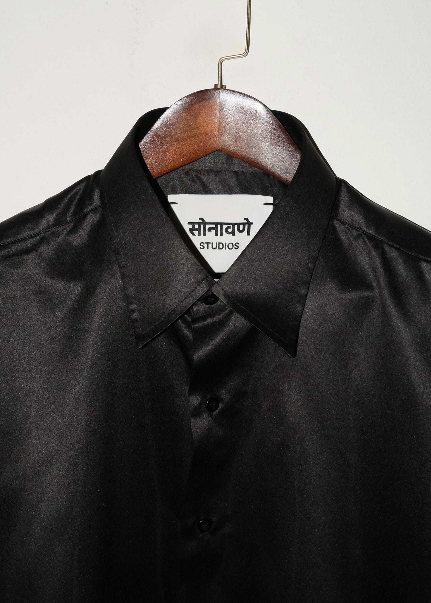 Tailored Satin Sleeveless Shirt- Black