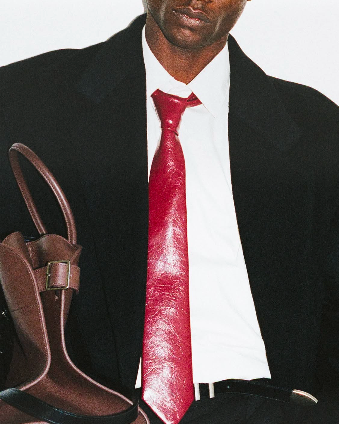 Leather tie