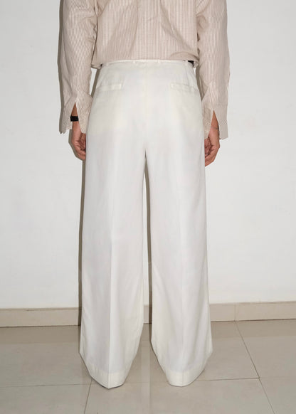 Tailored Double Pleated Trouser- Cream White